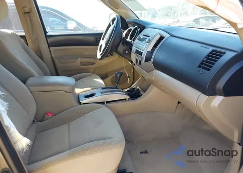 2010 Toyota Tacoma Prerunner V6 из США, поврежденный, VIN 3TMJU4GN2AM101556